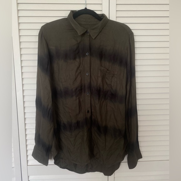 NWT Rails Hunter shirt Olive Black Tie Dye Top long sleeves Rayon Size Medium - Picture 3 of 8